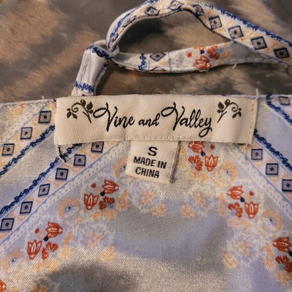 VINe Valley Womens Bandana Top Small Blue Satin Tie Back Handkerchief Boho 17259 - Picture 4 of 10